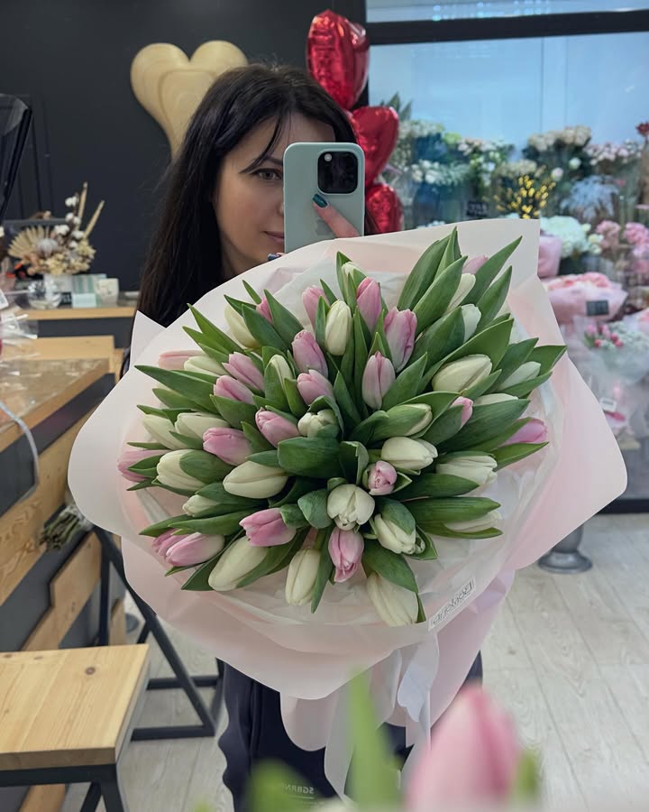 Bouquet of delicate pink and white tulips