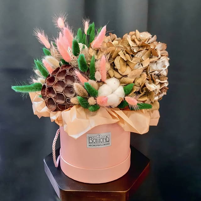 Dried Flowers Arrangement in a Soft Pink Hatbox