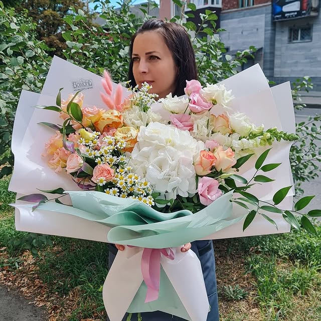 Bouquet with Hydrangea and Summer Flowers in Pastel Shades