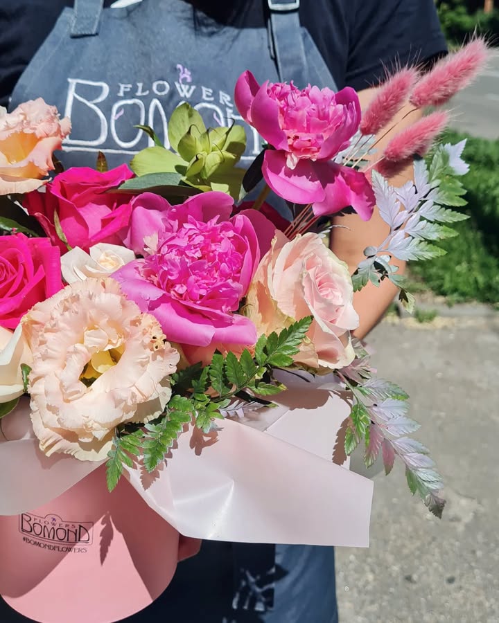Bouquet of Peonies and Roses in Soft and Bright Shades