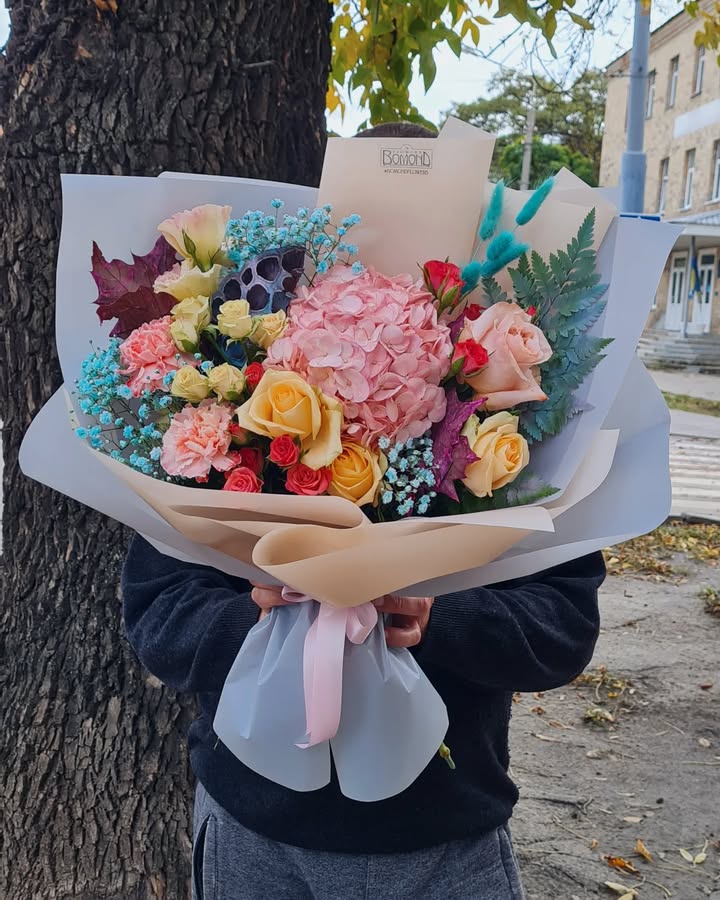 Bouquet with Pink Hydrangea and Yellow Roses