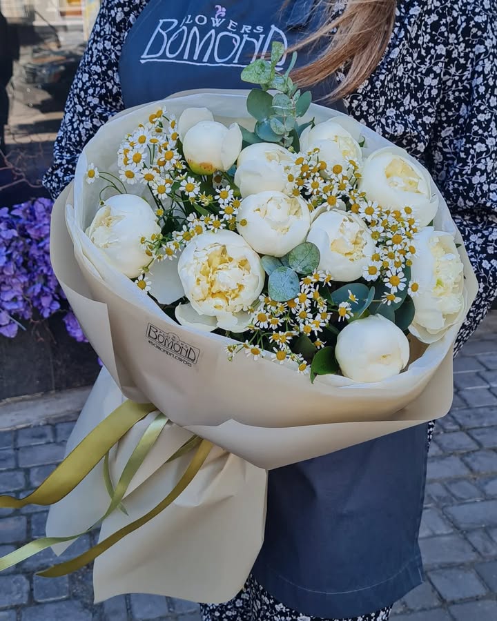 Bouquet of White Peonies with Chamomile and Eucalyptus