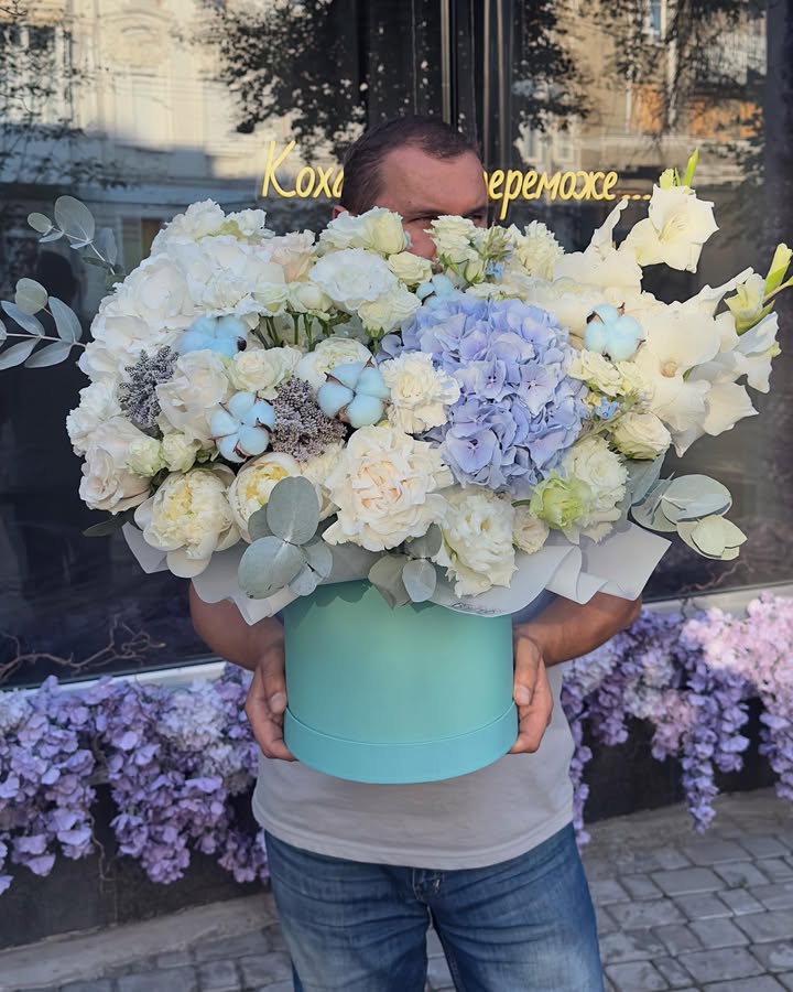 Bouquet in a Blue Box with Hydrangea and White Flowers