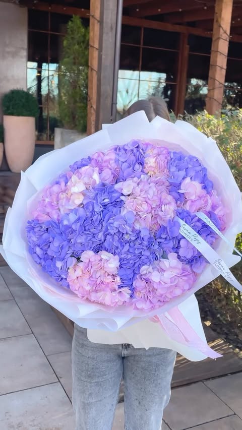 Повітряний букет Purple з фіолетовими гортензіями